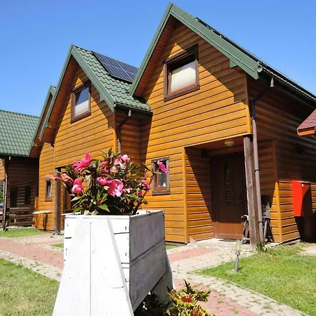 Modern Wood House In With A Terrace 펜션 *